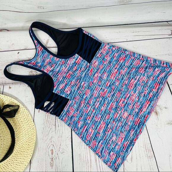 TYR Medium (8) Tankini Swimsuit Top Racerback Abstract Padded Cups Scoop Neck - Picture 4 of 8